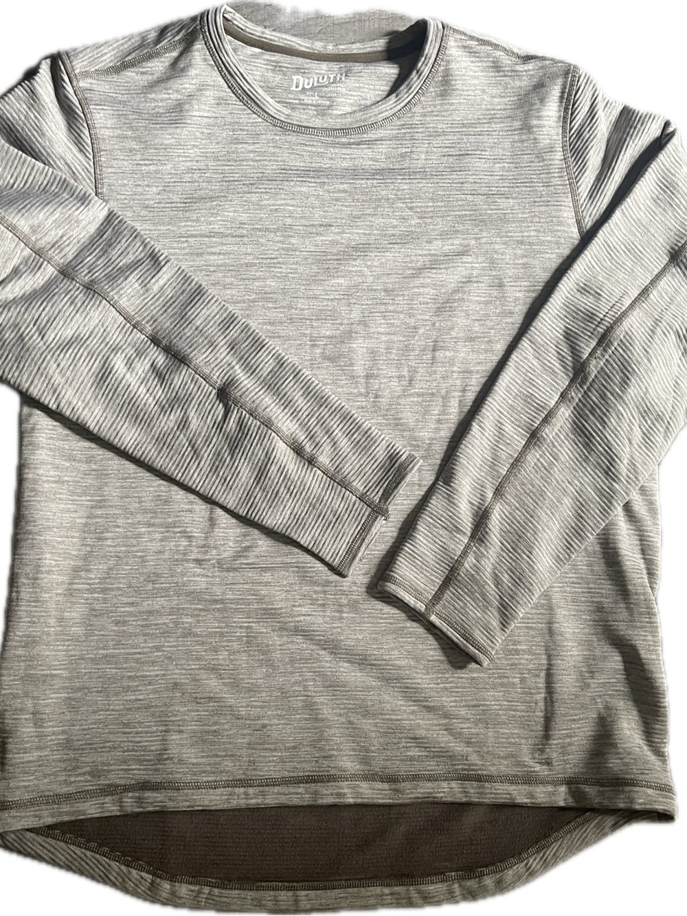 Duluth Trading Co Heather Gray Long-Sleeve Thermal Crew with thumb holes EUC
